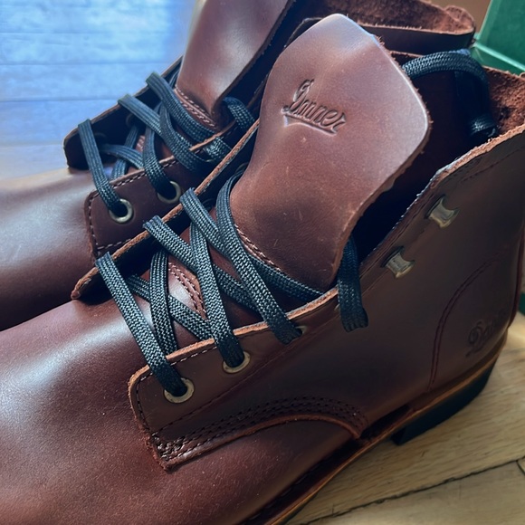 Brand new Danner Jack II full leather boot.Gorgeous and stich construction. - Picture 2 of 7